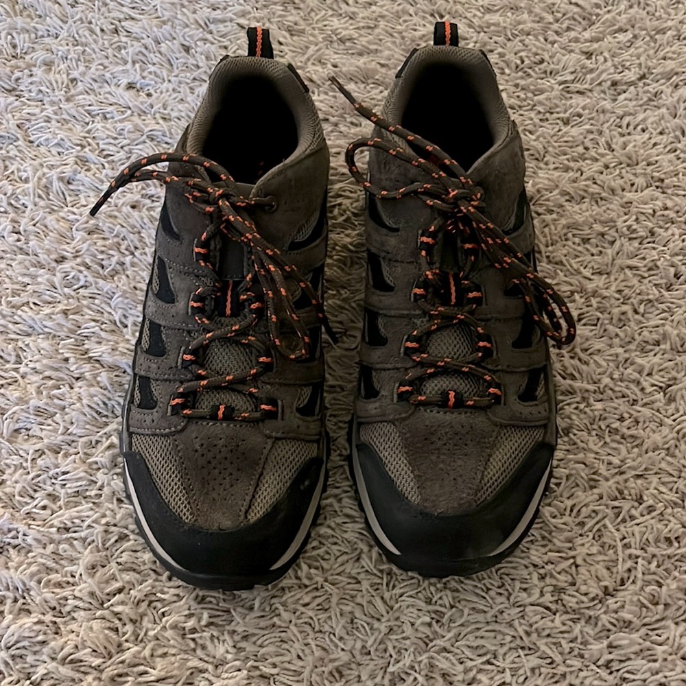 Columbia Men’s Hiking Shoes - 9.5M - Worn Once